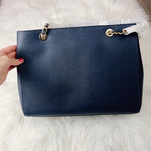 Michael Kors Navy Blue Shoulder Bag ✨Brand New - Picture 6 of 6